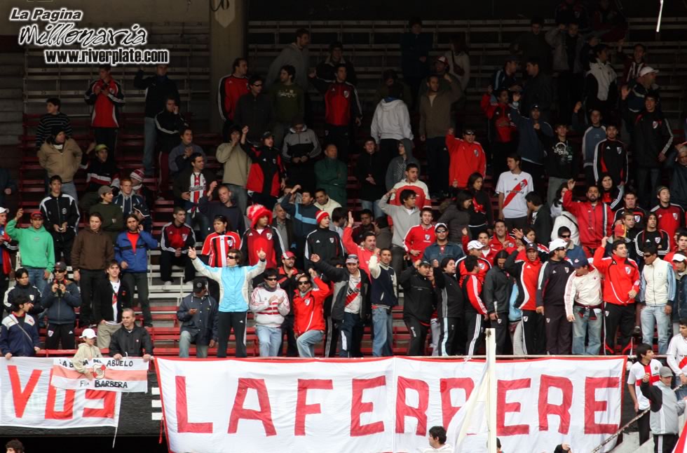 River Plate vs Tigre (CL 2008) 15